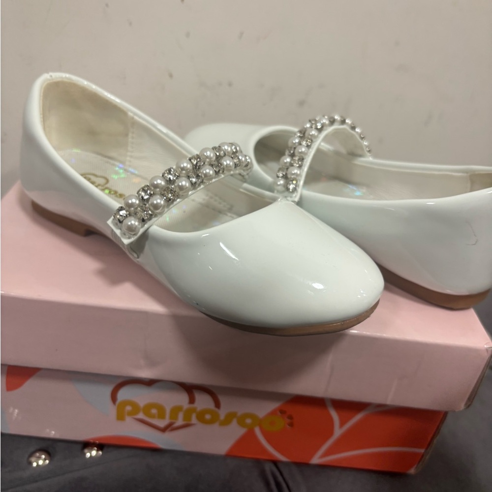 White Kids Shoes with Pearl Strap